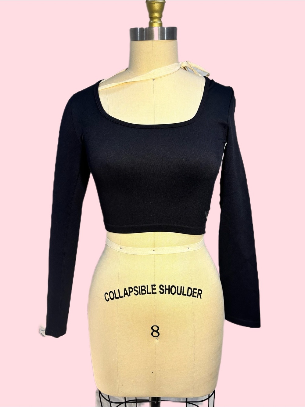 Altar'd State Black Long-Sleeve Cropped Scoop Neck Top